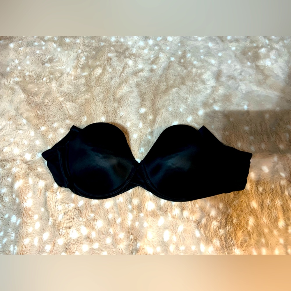 Strapless bra